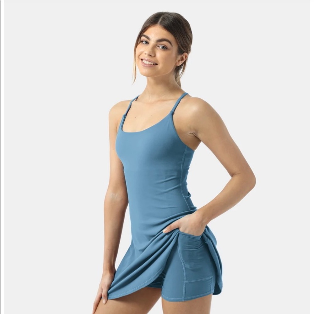 Halara Everyday Cloudful 2-in-1 flare activity dress “Wannabe” pale blue